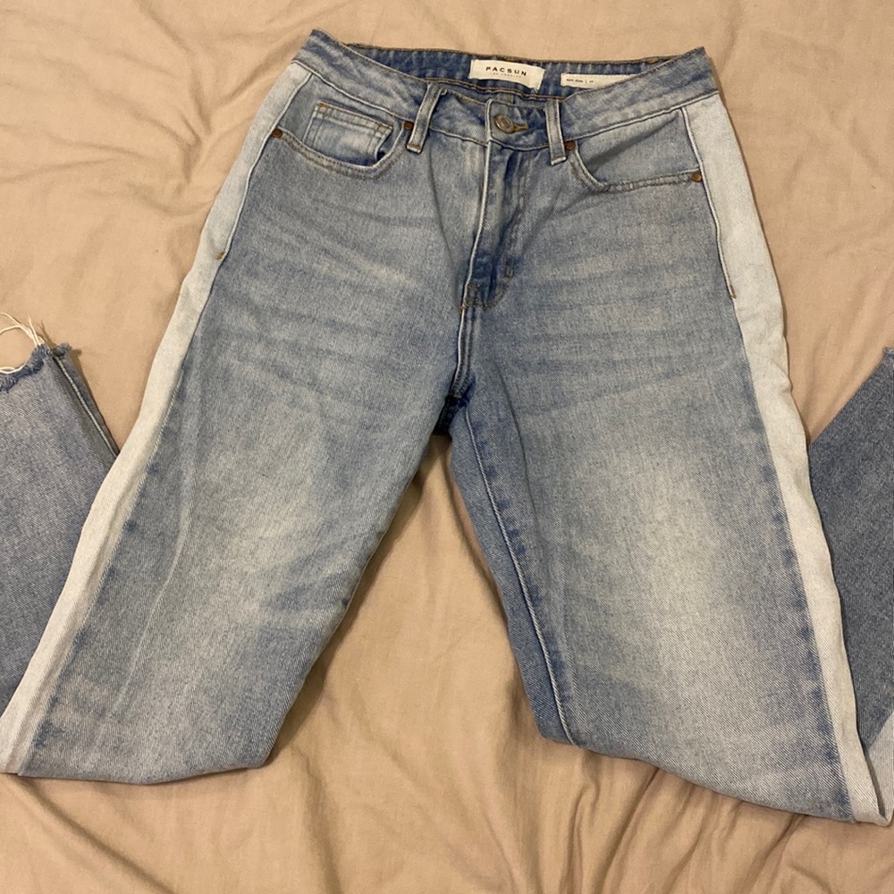PacSun Two-toned Mom Jeans